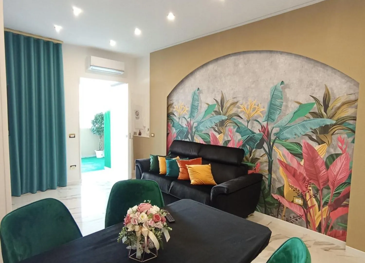 Luxury House Tina Daire Napoli İtalya